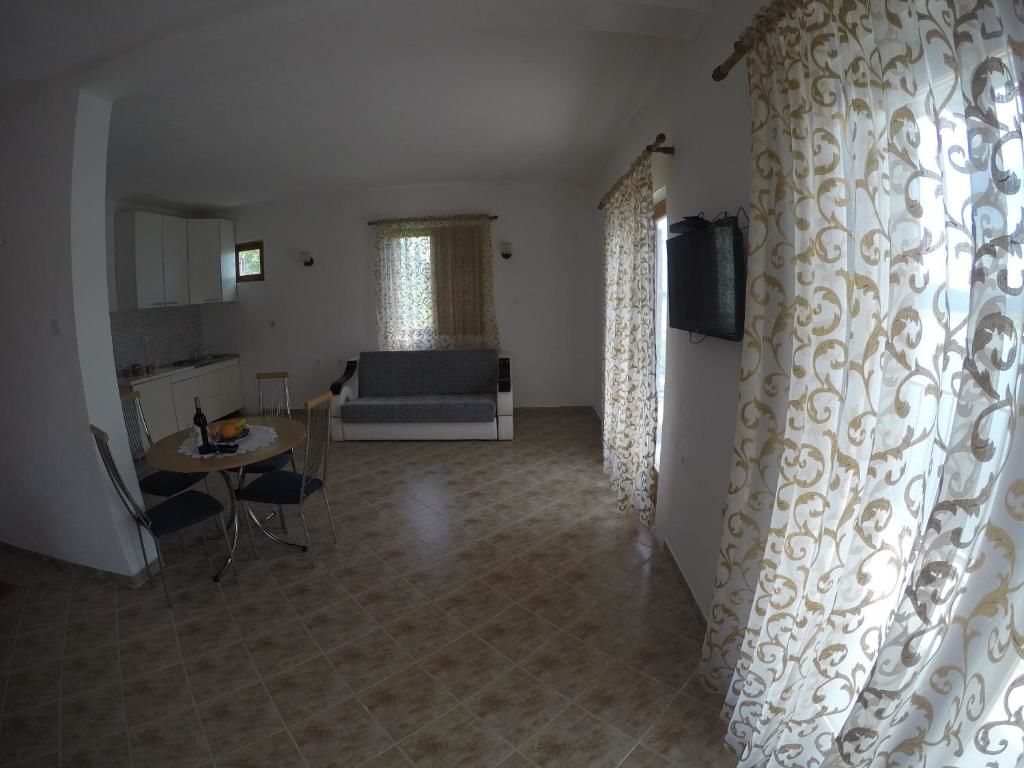 Апартаменты Suncane Terase Karuc Karuč-52